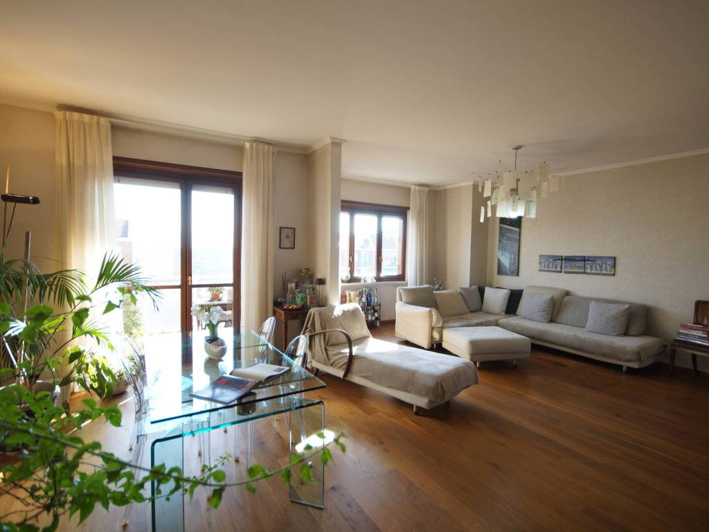appartamento in vendita a Torino in zona Santa Rita