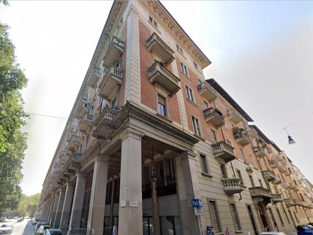 appartamento in vendita a Torino in zona Crocetta