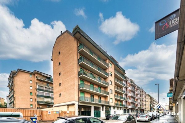 appartamento in vendita a Torino in zona Borgata Vittoria