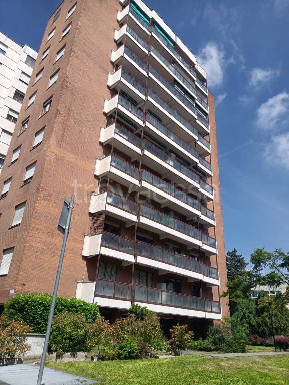 appartamento in vendita a Torino in zona Mirafiori Nord