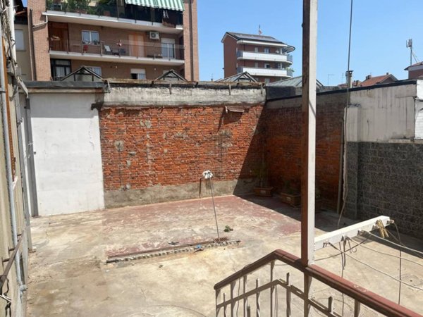 appartamento in vendita a Torino in zona Parella