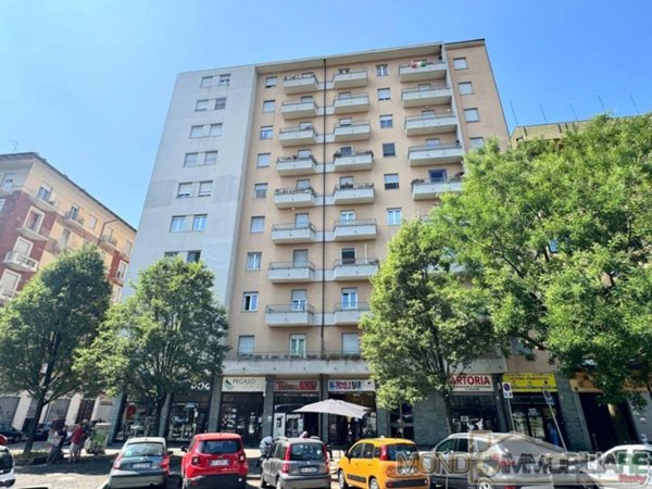 appartamento in vendita a Torino in zona Lingotto