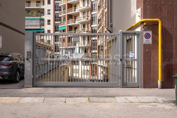 locale di sgombero in vendita a Torino in zona Crocetta