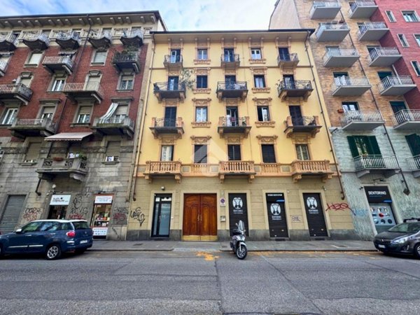 appartamento in vendita a Torino