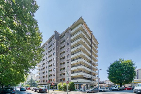 appartamento in vendita a Torino in zona Regio Parco