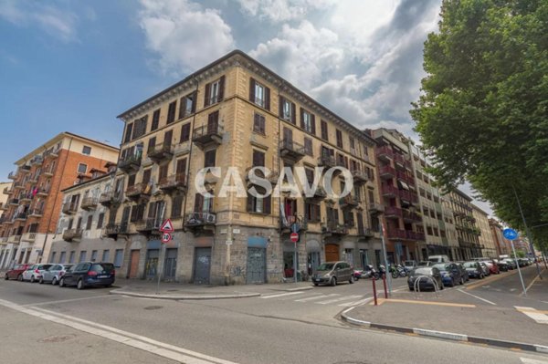 appartamento in vendita a Torino in zona Aurora