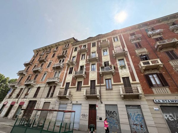 appartamento in vendita a Torino in zona Aurora