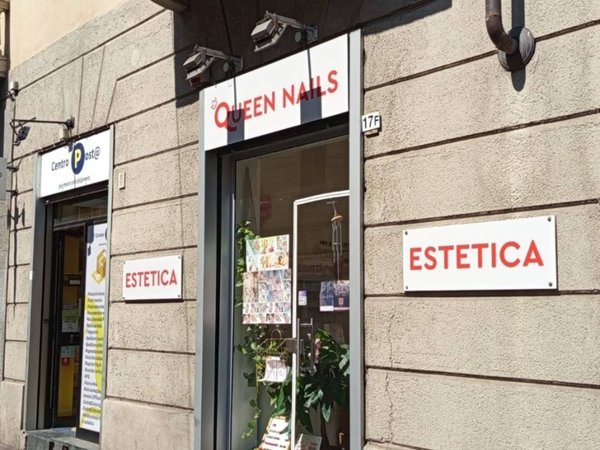 negozio in vendita a Torino in zona Borgata Vittoria