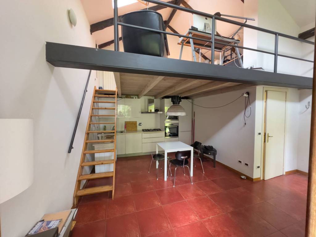 negozio in vendita a Torino in zona Barriera di Milano
