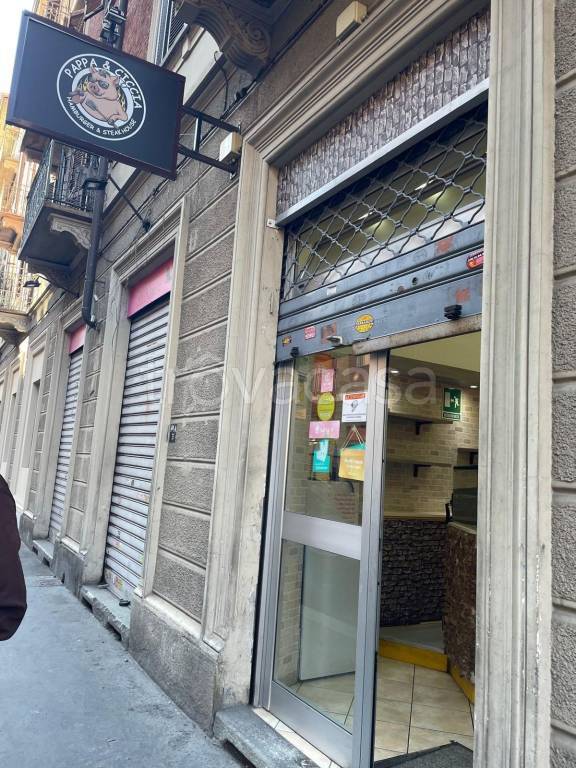 negozio in vendita a Torino in zona Borgo San Paolo