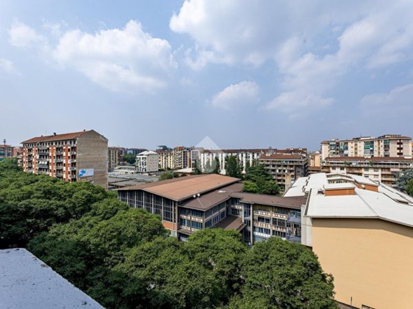 appartamento in vendita a Torino in zona Santa Rita