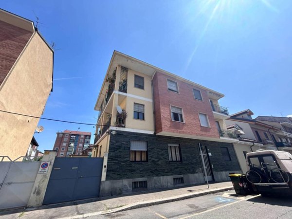 appartamento in vendita a Torino in zona Regio Parco