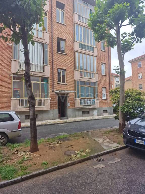 appartamento in vendita a Torino in zona Mirafiori Sud