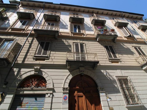 appartamento in vendita a Torino in zona San Salvario