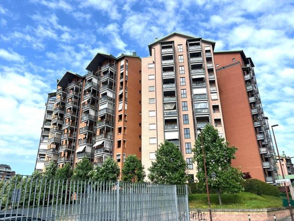 appartamento in vendita a Torino in zona Borgata Vittoria