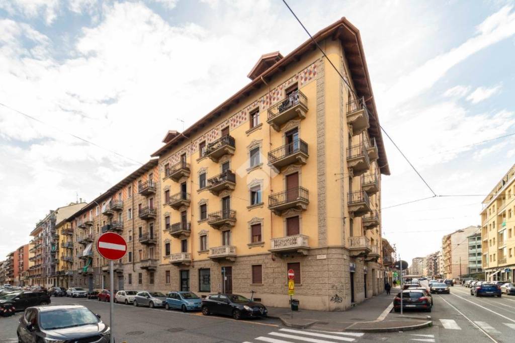 appartamento in vendita a Torino in zona Borgo San Paolo