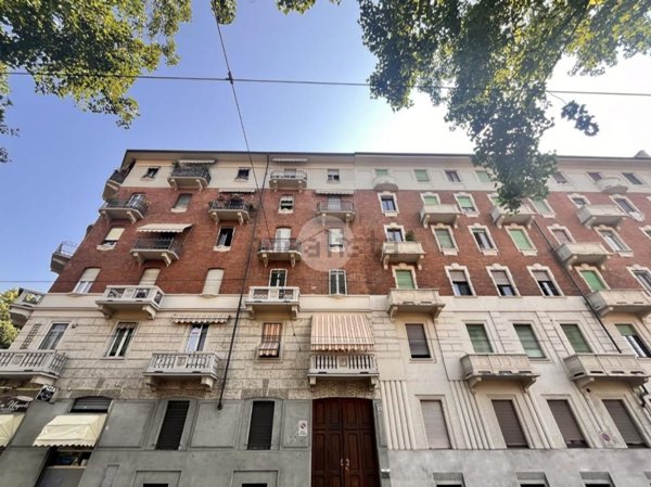 appartamento in vendita a Torino in zona Borgata Vittoria