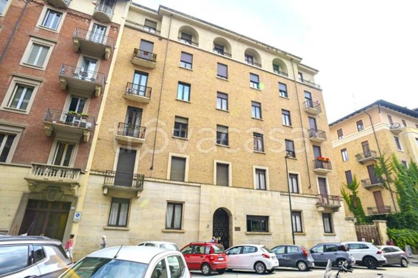 ufficio in vendita a Torino in zona Crocetta