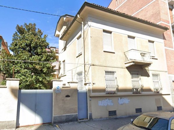 casa indipendente in vendita a Torino in zona Pozzo Strada