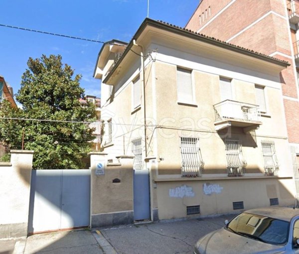 casa indipendente in vendita a Torino in zona Pozzo Strada