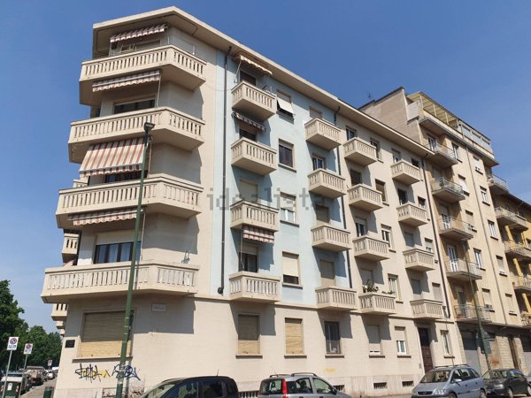 appartamento in vendita a Torino in zona Borgo San Paolo
