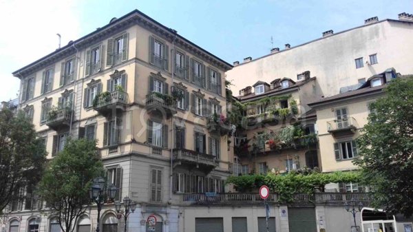 appartamento in vendita a Torino in zona San Salvario