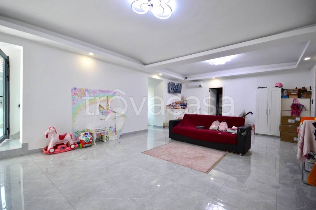 casa indipendente in vendita a Torino in zona Cavoretto