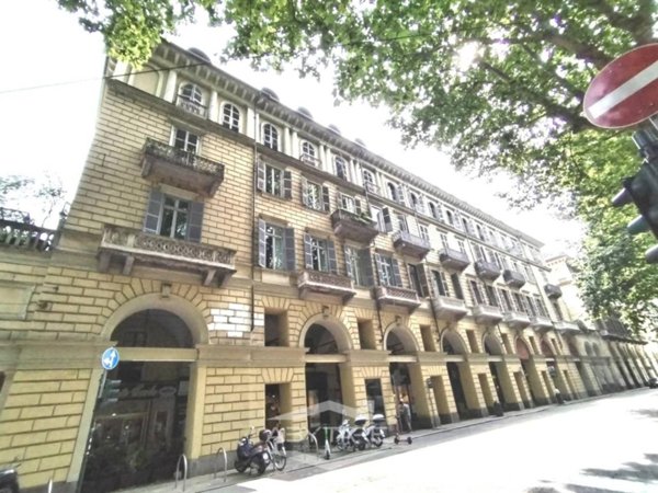 appartamento in vendita a Torino in zona Centro Storico