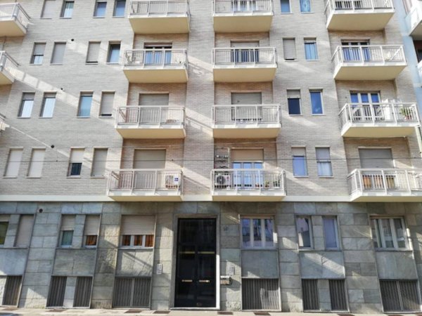 appartamento in vendita a Torino in zona Borgata Vittoria