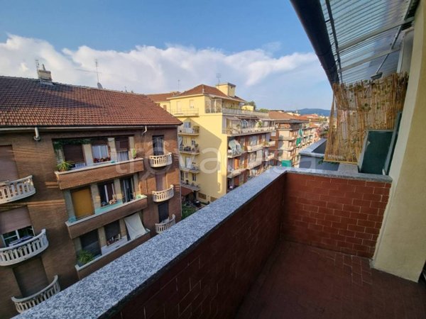appartamento in vendita a Torino in zona Santa Rita