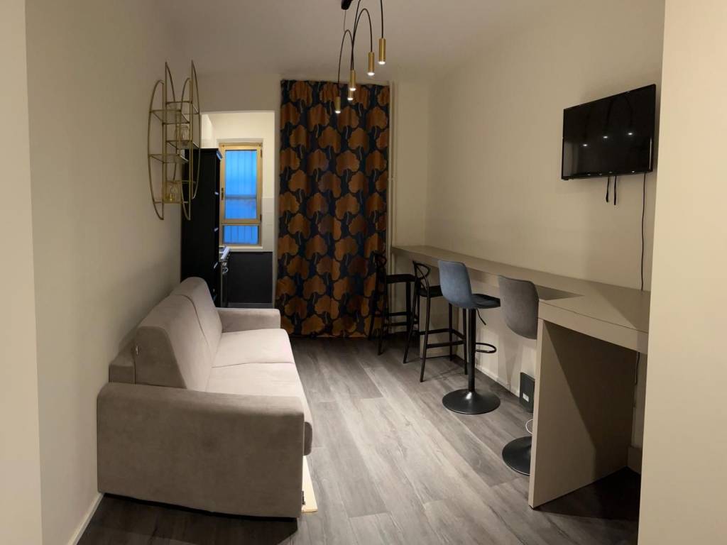 appartamento in vendita a Torino in zona Lingotto