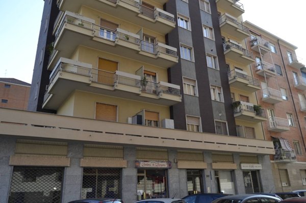 appartamento in vendita a Torino in zona Lingotto