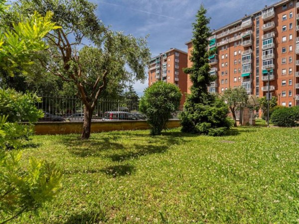 appartamento in vendita a Torino in zona Mirafiori Nord