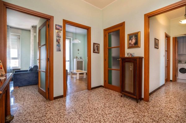 appartamento in vendita a Torino in zona Mirafiori Nord