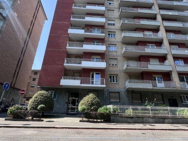 appartamento in vendita a Torino in zona Campidoglio