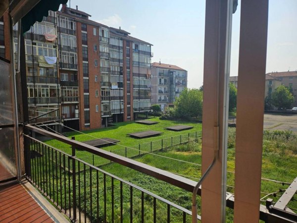 appartamento in vendita a Torino in zona Mirafiori Sud