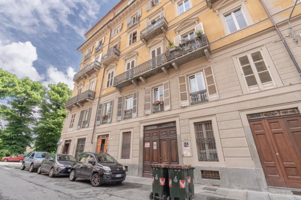 appartamento in vendita a Torino in zona Centro Storico