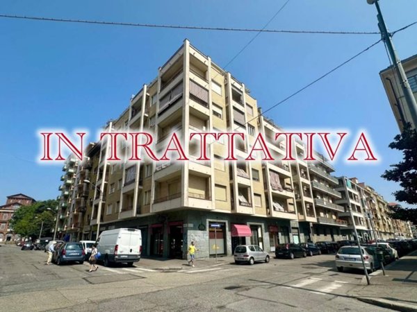 appartamento in vendita a Torino in zona Lingotto