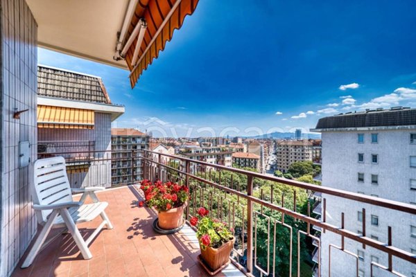 appartamento in vendita a Torino in zona Pozzo Strada