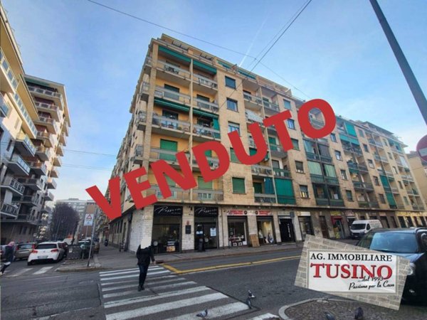 appartamento in vendita a Torino in zona Lingotto
