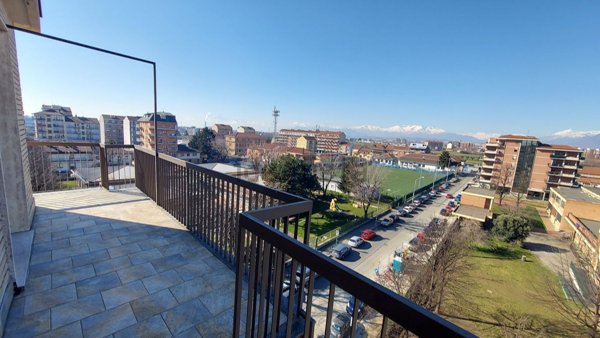 appartamento in vendita a Torino in zona Borgata Lesna