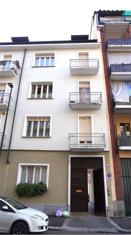 appartamento in vendita a Torino in zona Borgo San Paolo