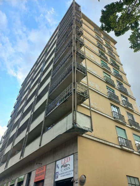 appartamento in vendita a Torino in zona Aurora