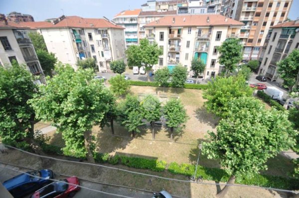 appartamento in vendita a Torino in zona Crocetta
