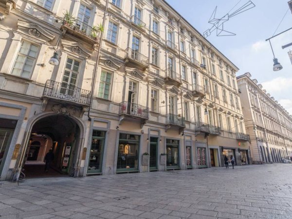 negozio in vendita a Torino in zona Centro Storico
