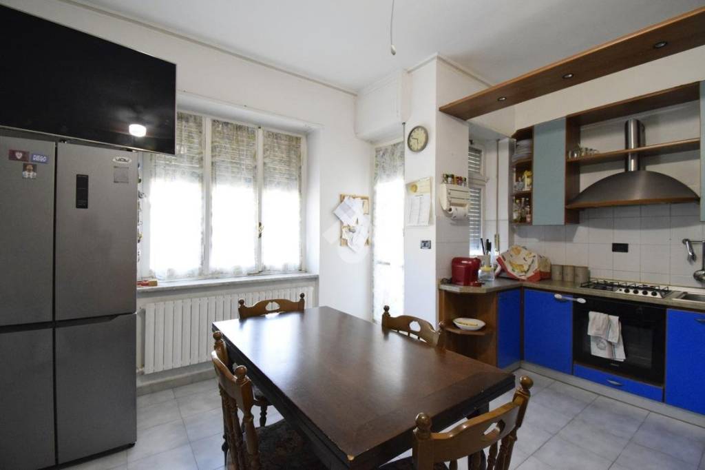 appartamento in vendita a Torino in zona Rosa