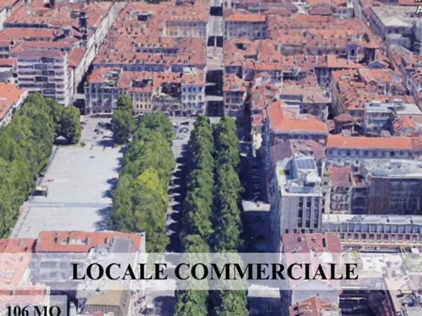 locale commerciale in vendita a Torino in zona Centro Storico