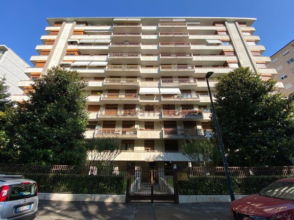 appartamento in vendita a Torino in zona Santa Rita