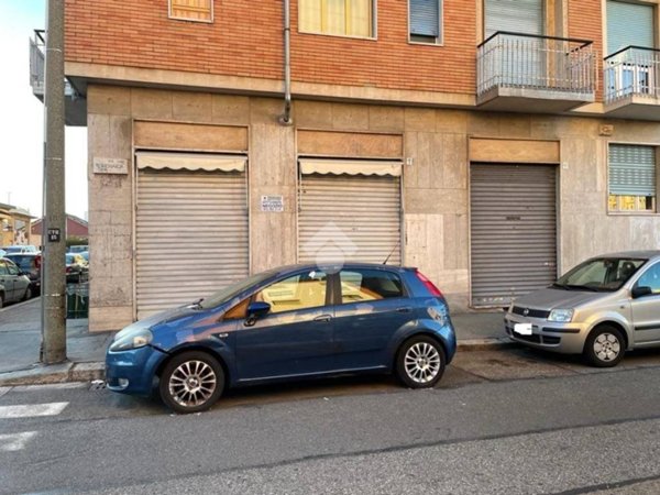 negozio in vendita a Torino in zona Pozzo Strada