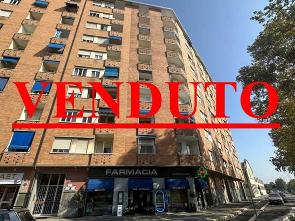appartamento in vendita a Torino in zona Borgata Vittoria